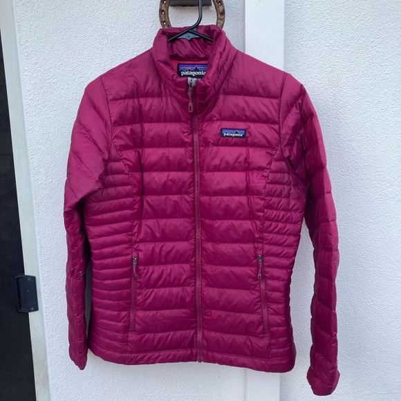 Patagonia Jackets & Blazers - Women’s Patagonia Down Sweater Jacket (Small)